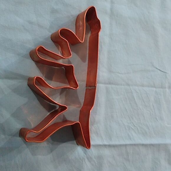 Martha by Mail Copper Dog cookie cutter - Picture 2 of 5